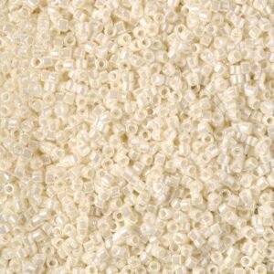 Miyuki Delica11/0 DB1900